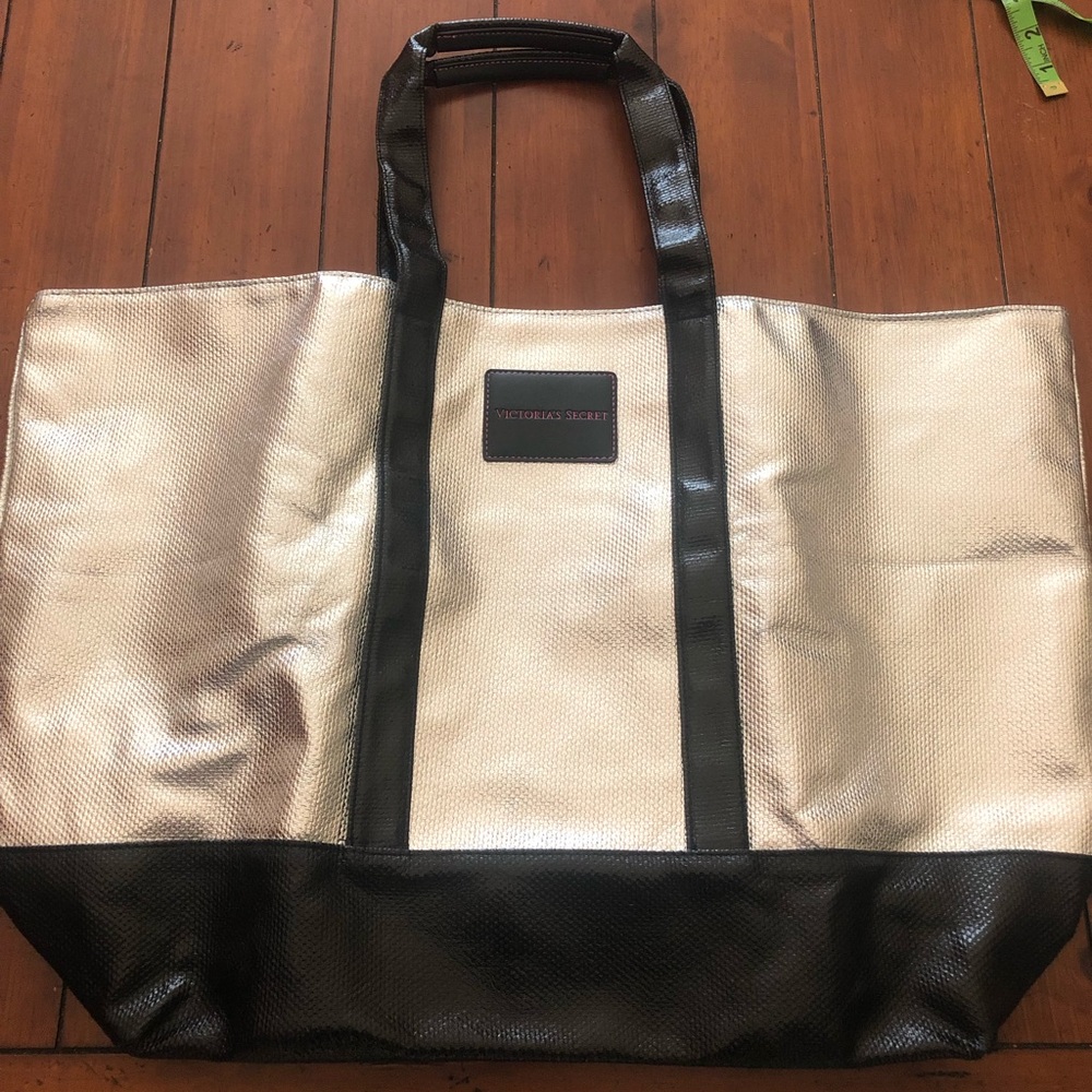 😍 Victoria’s Secret Large Tote Bag